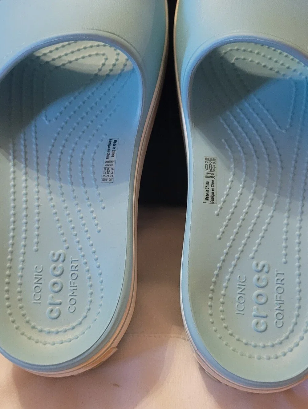 Crocs blue platform slides W8 M6 - Picture 6 of 6